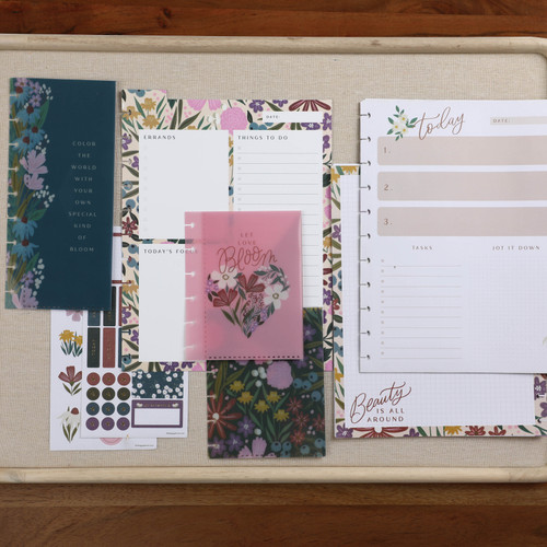 Happy Planner Big Planner Companion-Made To Bloom - AEPBPC08