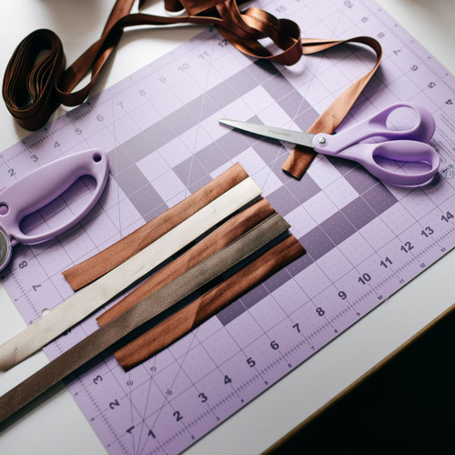 Fiskars Fashion Cutting Mat 12"X18" 1/Pkg-Cutting Mat 12"X18" - 5A003KQD-1HG5Z