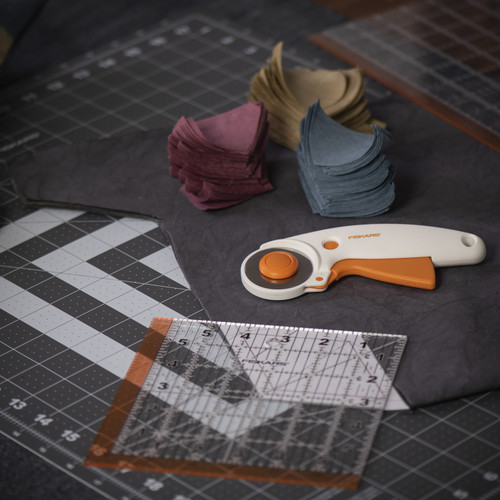 Fiskars 45MM Trigger Rotary Cutter-Trigger Rotary Cutter - 5A003KPZ-1HG65