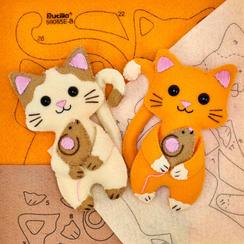 Bucilla Purrfect Pair Felties Embroidery Kit-Purrect Pair - 5A003SYR-1HPBQ