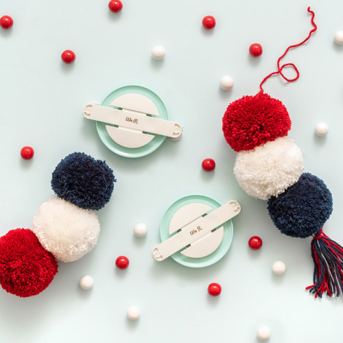 We R Jumbo Pom Pom Maker- - WR661013