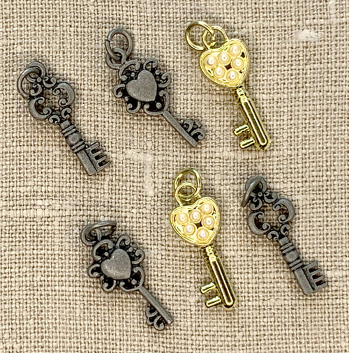 Jewelry Made By Me Charms 6/Pkg-Key P185998G