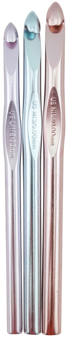 Susan Bates Silvalume Aluminum Crochet Hook Set-Sizes L11 To N15 - 12197 Susan Bates Silvalume Aluminum Crochet Hook Set-Sizes L11 To N15 - 12197