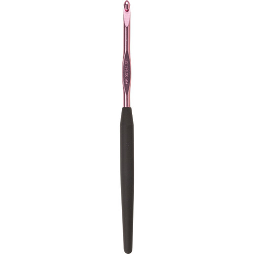 3 Pack - Susan Bates Silvalume Soft Handle Aluminum Crochet Hook 5.5"-Size 7/4.5mm - 12606-7 3 Pack - Susan Bates Silvalume Soft Handle Aluminum Crochet Hook 5.5"-Size 7/4.5mm - 12606-7