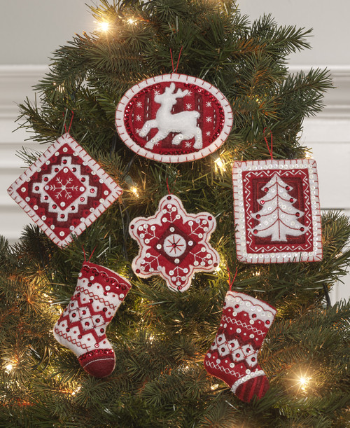 Bucilla Felt Ornaments Applique Kit Set Of 6-Nordic Christmas 86964E