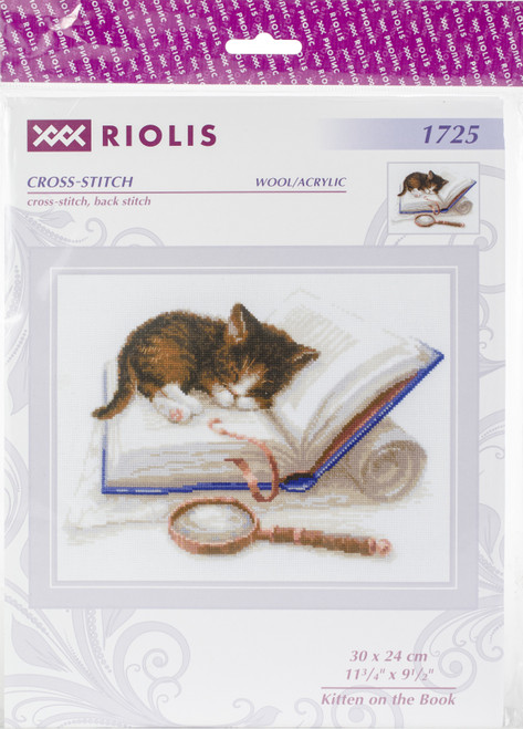 RIOLIS Counted Cross Stitch Kit 11.75"X9.5"-Kitten On The Booklet (14 Count) - R1725 - 46300150644294630015064429