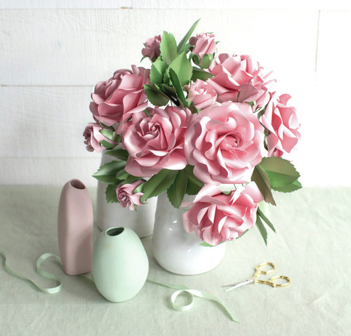 Lia Griffith Paper Stack 8.5"X11" 16/Pkg-Garden Rose - LG41003