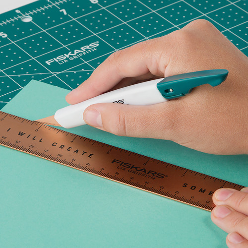 Fiskars Lia Griffith Studio Ruler 12"-Gold - 1039901