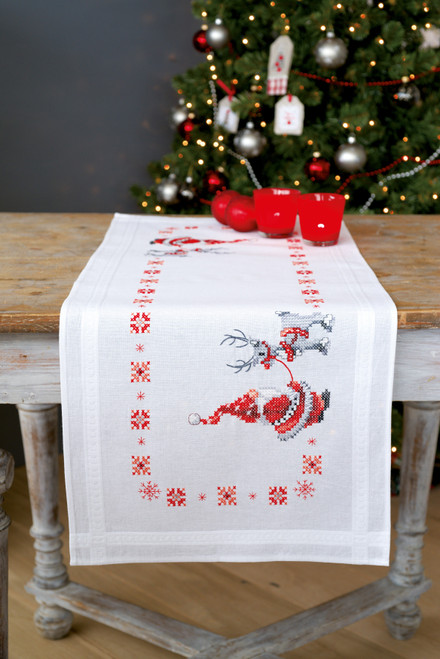 Vervaco Stamped Table Runner Cross Stitch Kit 16"X40"-Christmas Elves V0150617
