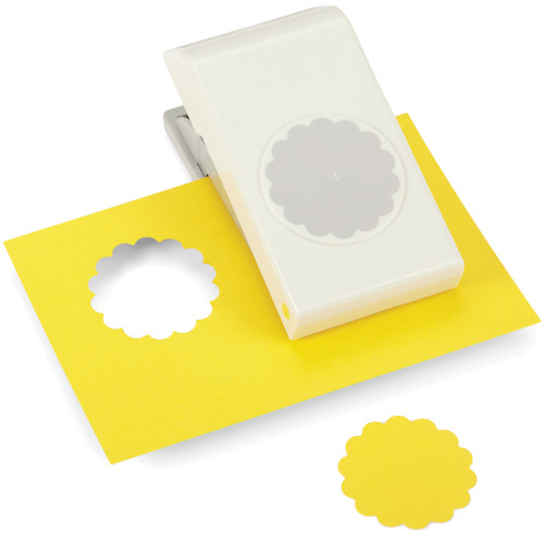 EK Large Punch-Scallop Circle, 1.75" - E5431009