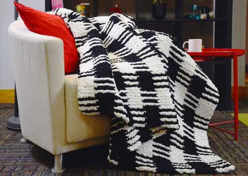 Bernat Baby Blanket Big Ball Yarn-White - 161104-4005 Bernat Baby Blanket Big Ball Yarn-White - 161104-4005