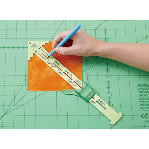 Clover No-Hassle Triangle Gauge By Nancy Zieman-12" - 9579 Clover No-Hassle Triangle Gauge By Nancy Zieman-12" - 9579