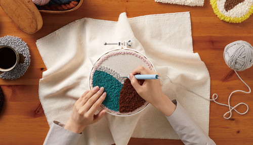 Clover Punch Needle Hoop 7"- - 8817 Clover Punch Needle Hoop 7"- - 8817