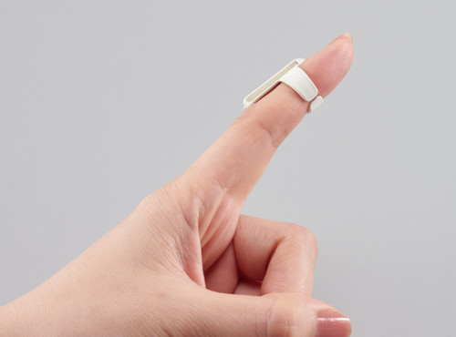 6 Pack - Clover Yarn Guide-Large - 349 6 Pack - Clover Yarn Guide-Large - 349