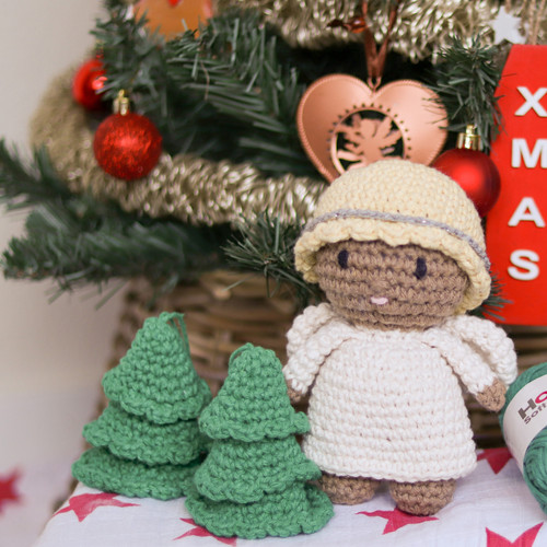 Hoooked Amigurumi DIY Kit W/Eco Barbante Yarn-Angel Luna - PAK257 Hoooked Amigurumi DIY Kit W/Eco Barbante Yarn-Angel Luna - PAK257