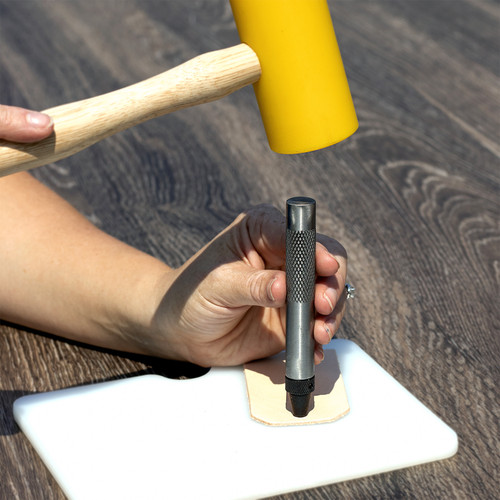 Realeather(R) Crafts Nylon Mallet-9oz - T3450