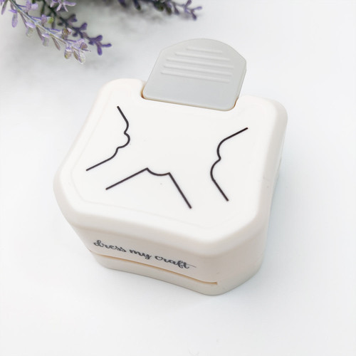 Dress My Craft 3 in 1 Paper Punch-Cloud Corner - DMCT5340 Dress My Craft 3 in 1 Paper Punch-Cloud Corner - DMCT5340
