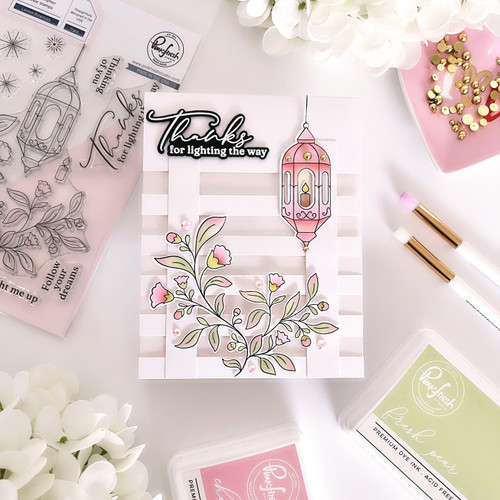 Pinkfresh Studio Die-Lantern Botanicals 5A0021NG-1G4LG