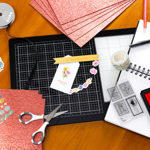 Harmony Diamond Chic Glitter Cardstock 8.5"X11" 20/Pkg-Scarlet - A50022PZ-G15NW