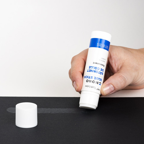 20 Pack - Tombow MONO Glue Stick Open Stock 20/Pkg-22g - 52211 20 Pack - Tombow MONO Glue Stick Open Stock 20/Pkg-22g - 52211