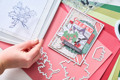 Sizzix A5 Clear Stamps With Framelits Die By 49 And Market-Pencil Line Holly - 5A00240R-1G7BN Sizzix A5 Clear Stamps With Framelits Die By 49 And Market-Pencil Line Holly - 5A00240R-1G7BN