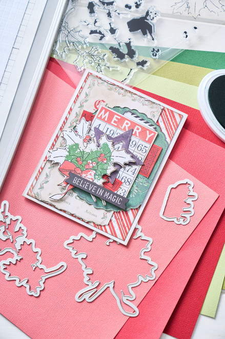 Sizzix A5 Clear Stamps With Framelits Die By 49 And Market-Pencil Line Holly - 5A00240R-1G7BN Sizzix A5 Clear Stamps With Framelits Die By 49 And Market-Pencil Line Holly - 5A00240R-1G7BN