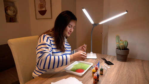 Daylight DuoPro Table Lamp-White - 5A002GL7-1GJ3V Daylight DuoPro Table Lamp-White - 5A002GL7-1GJ3V