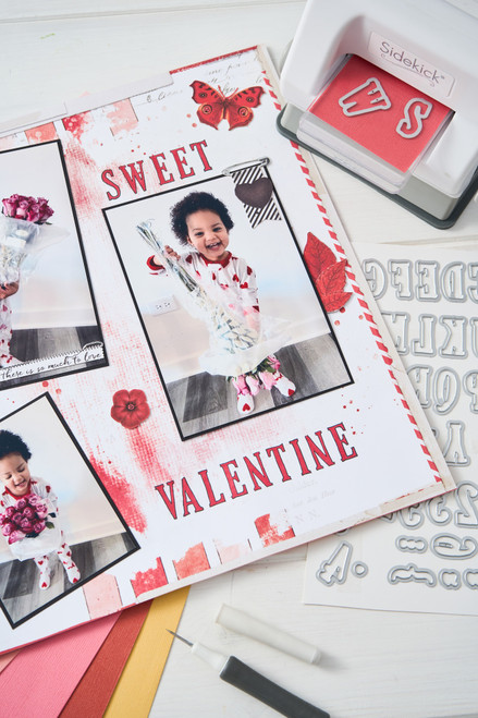 Sizzix A5 Clear Stamps W/Framelits Dies By 49 And Market-Fine Line Alpha 01 - 5A002CNJ-1GG5P Sizzix A5 Clear Stamps W/Framelits Dies By 49 And Market-Fine Line Alpha 01 - 5A002CNJ-1GG5P