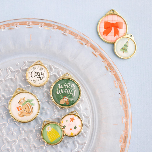 3 Pack - Mittens & Mistletoe Epoxy Charms 10/Pkg- - CPMM3750