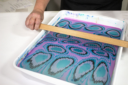 DecoArt Water Marbling Standard Comb-11.5" - DAS258 DecoArt Water Marbling Standard Comb-11.5" - DAS258