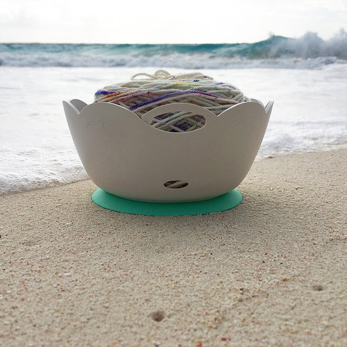 Prym The Yarn Valet Yarn Bowl- - 57101 Prym The Yarn Valet Yarn Bowl- - 57101