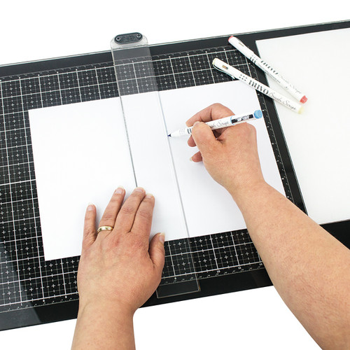 Tim Holtz Glass Media Mat-23.75"X14.25" - 1914E Tim Holtz Glass Media Mat-23.75"X14.25" - 1914E