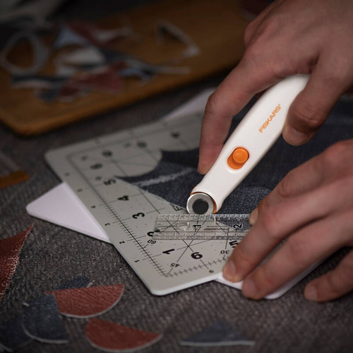 Fiskars Rotating Cutting Mat 8"X8"-Gray - 1065501 Fiskars Rotating Cutting Mat 8"X8"-Gray - 1065501