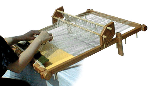 Kliot Tapestry Loom 20"- - LF11 Kliot Tapestry Loom 20"- - LF11