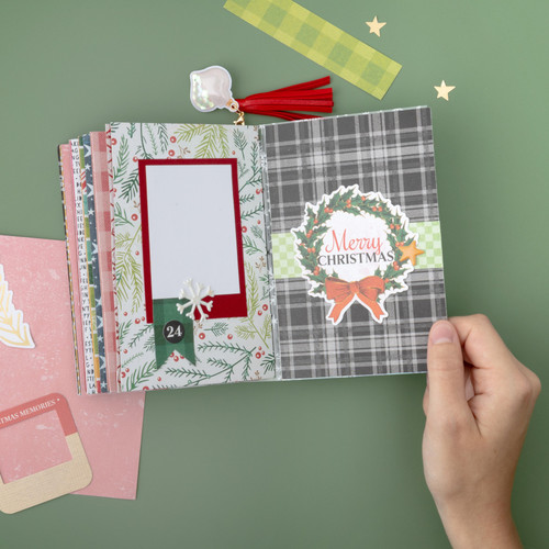 Vicki Boutin Peppermint Kisses Tassels 4/Pkg-W/Shaker Charms - VB021943 Vicki Boutin Peppermint Kisses Tassels 4/Pkg-W/Shaker Charms - VB021943