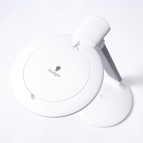 Daylight Halo Go 2 Rechargeable Magnifier Lamp-White - 5A002WLK-1GXDG Daylight Halo Go 2 Rechargeable Magnifier Lamp-White - 5A002WLK-1GXDG