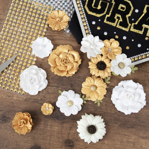 Craft Perfect Grad Flower Pack-White - 5A002ML2-1GNZX Craft Perfect Grad Flower Pack-White - 5A002ML2-1GNZX
