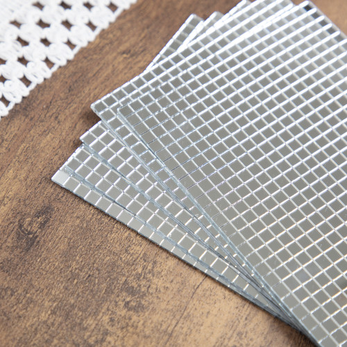 Craft Perfect Disco Tiles 5MM -Mirror - 5A002MKN-1GP05 Craft Perfect Disco Tiles 5MM -Mirror - 5A002MKN-1GP05