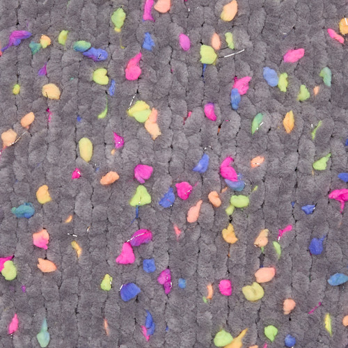 Premier Yarns Parfait XL Pom Party-Disco Ball - 5A0031NZ-1H388 Premier Yarns Parfait XL Pom Party-Disco Ball - 5A0031NZ-1H388