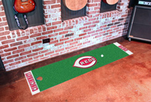 Cincinnati Reds Putting Green