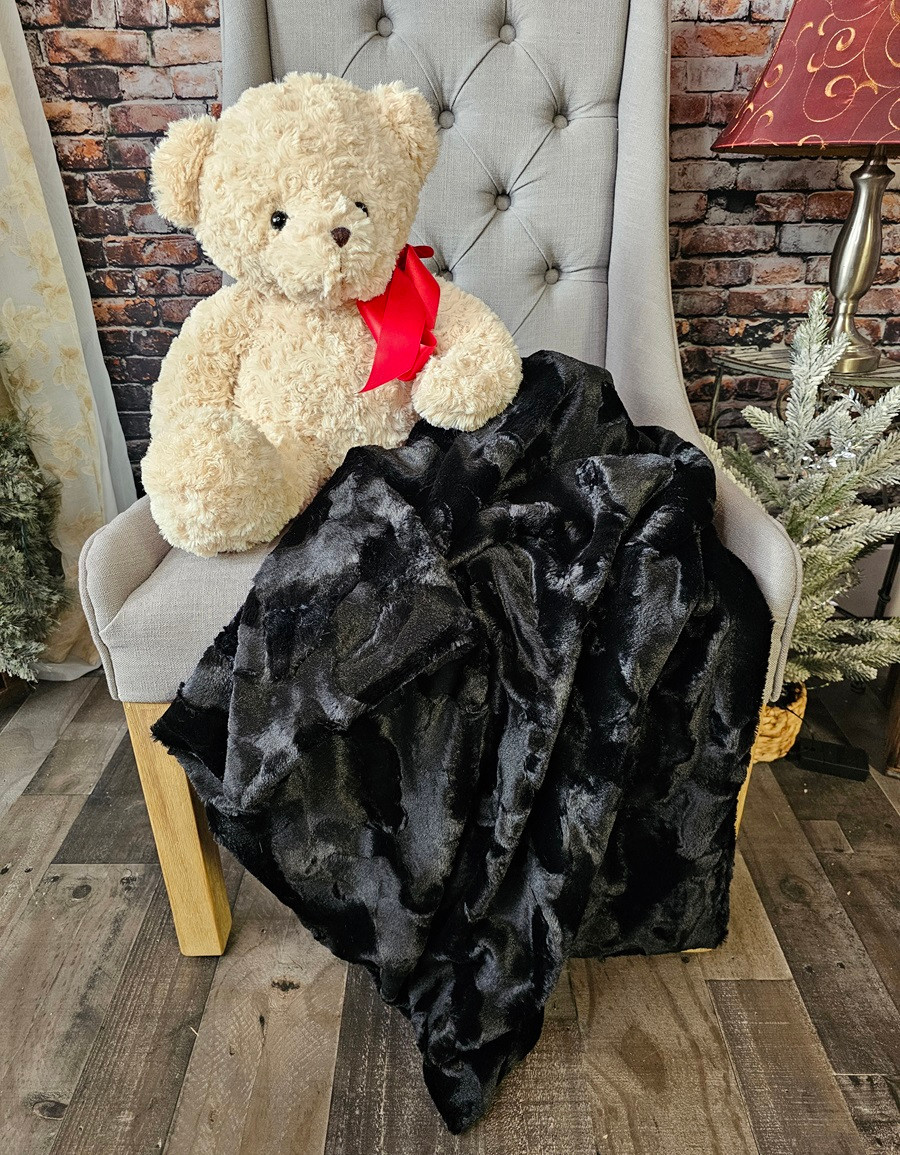 Black BELLA Blanket
