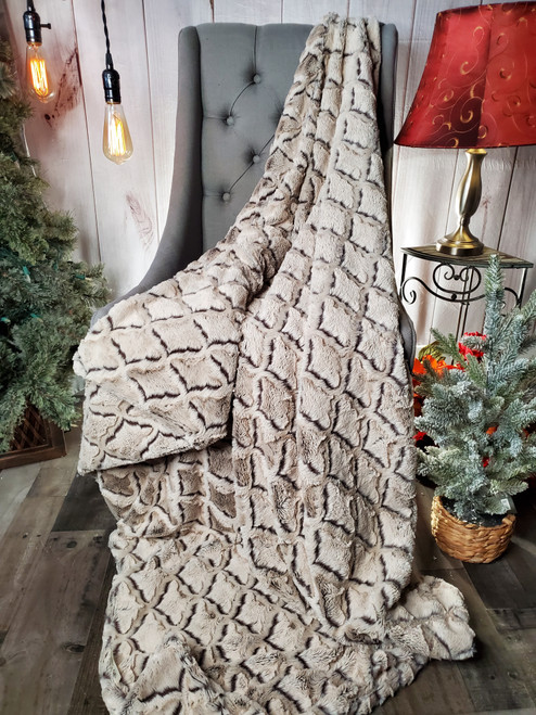 Silver Lattice Blanket