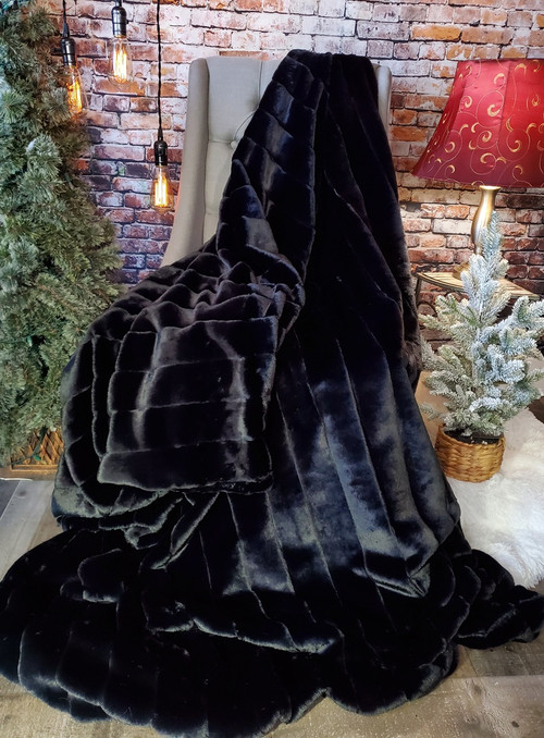 Chinchilla Black Blanket