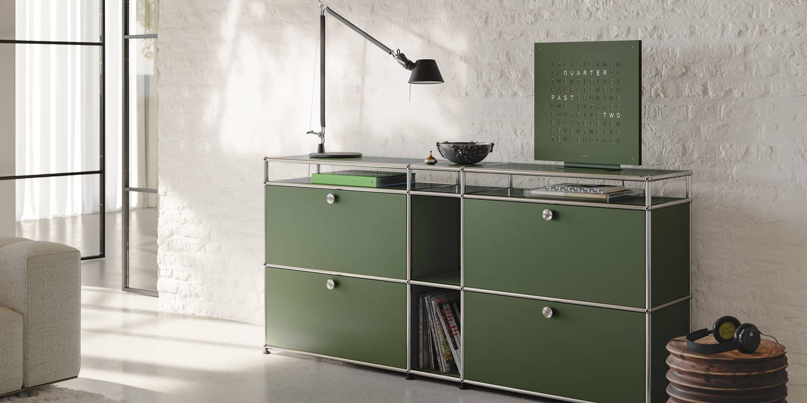 QLOCKTWO EARTH 45 Olive