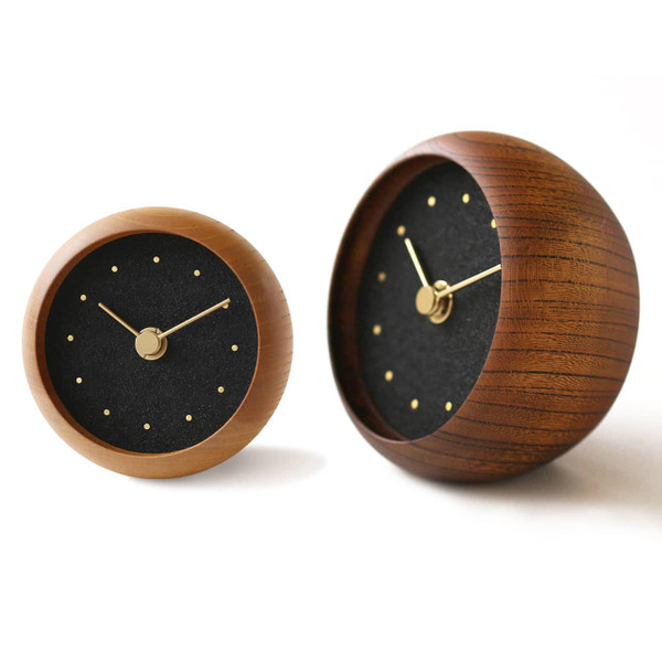 Hanamokko and Hanamokko Tou Kuro Table Clock - Black Tourmaline