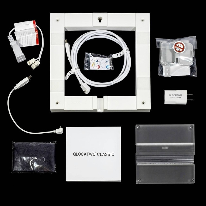 QLOCKTWO Earth 45 Creator's Edition - Thumbnail 3