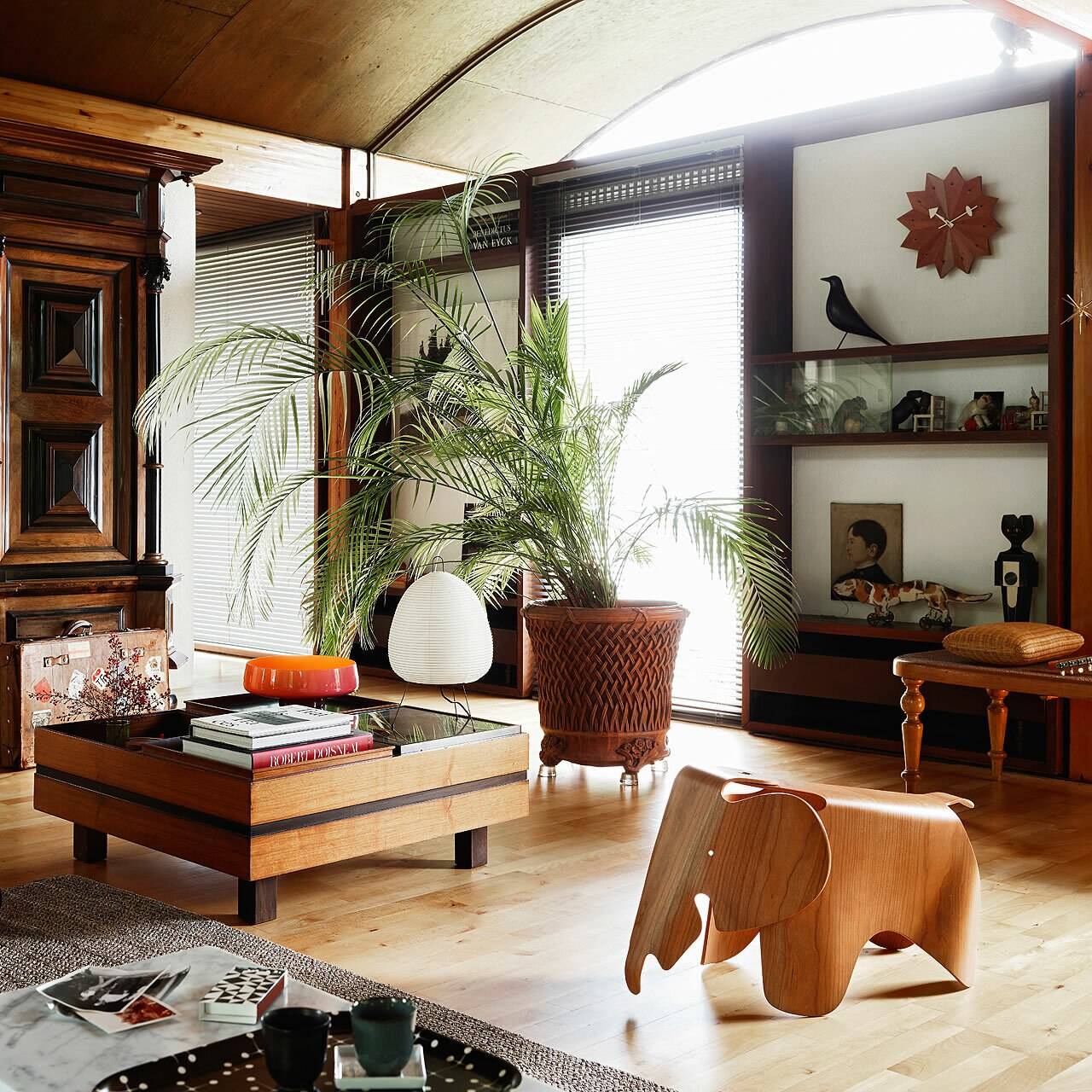 George Nelson Fan Clock by Vitra | Mid-Century Modern Wood Clock
