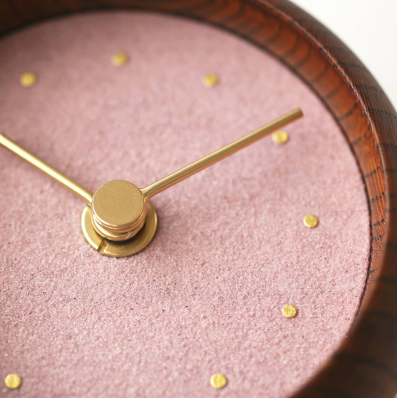 C-Brain Hanamokko Sakuranezu Table Clock | Cherry Blossom, Garnet