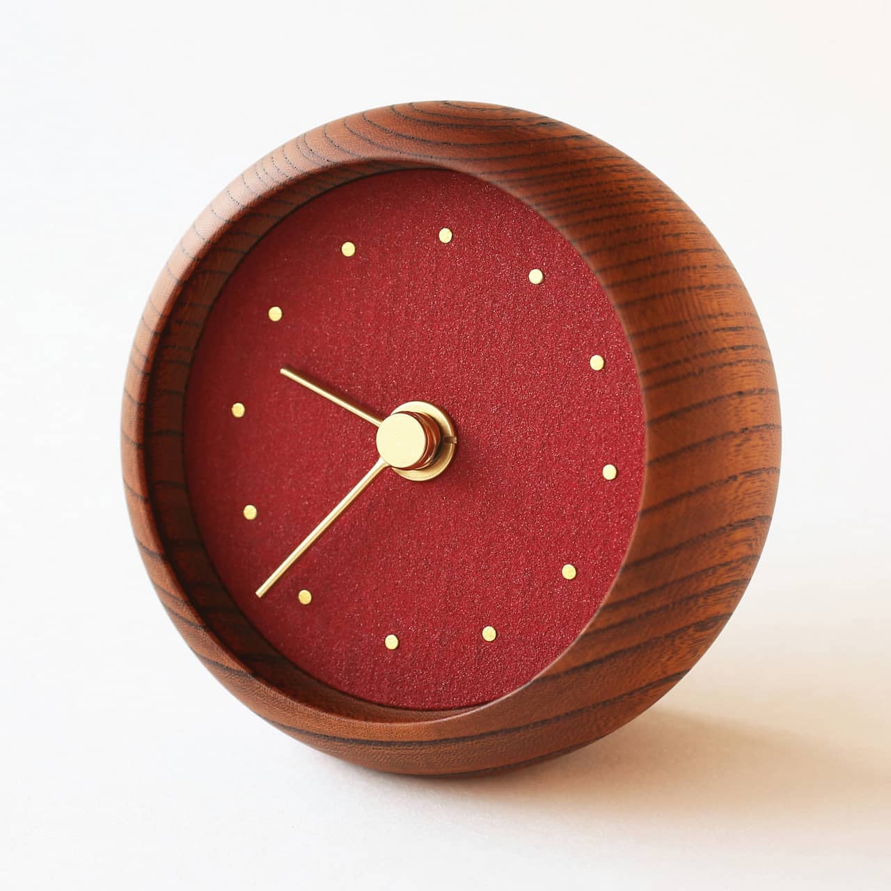 まちゃこ C-Brain Hanamokko Shinsha (Carmine) Table Clock | Cinnabar