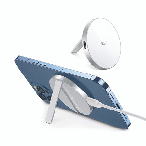 ESR HaloLock Kickstand Wireless Charger MagSafe Compatible White 2C515AW ESR HaloLock Kickstand Wireless Charger MagSafe Compatible White 2C515AW